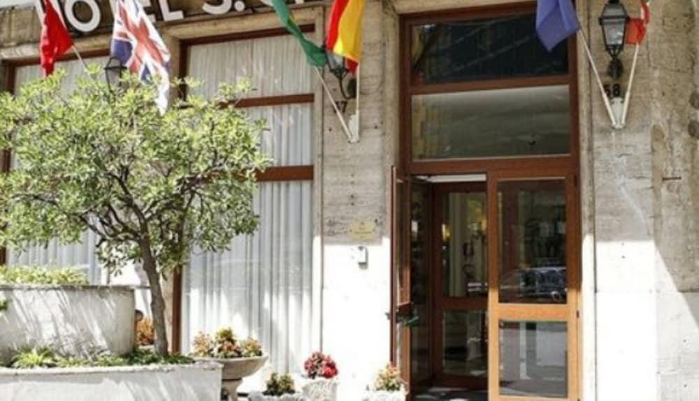 Gh Hotel San Giusto Roma Ngoại thất bức ảnh