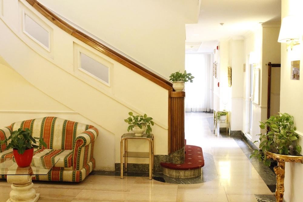 Gh Hotel San Giusto Roma Ngoại thất bức ảnh